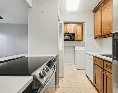 3616 Ocee Street - Photo Thumbnail 9