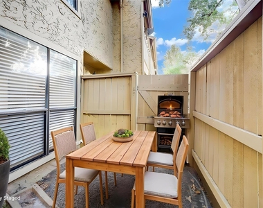 3616 Ocee Street - Photo Thumbnail 6