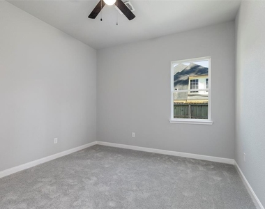 17403 Harmony Hill Drive - Photo Thumbnail 19