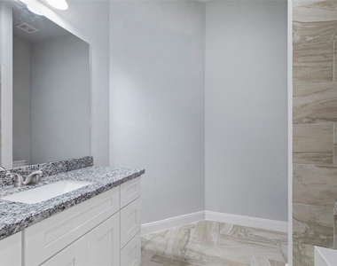 17403 Harmony Hill Drive - Photo Thumbnail 16