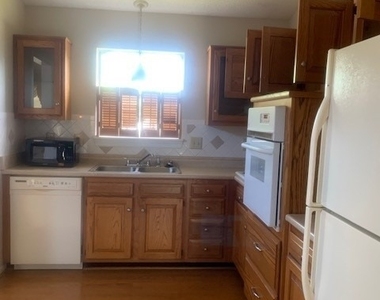 4100 Montclair Road - Photo Thumbnail 1