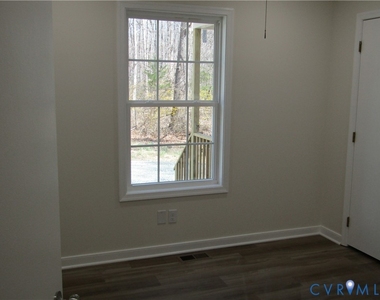 5705 Community House Road - Photo Thumbnail 17
