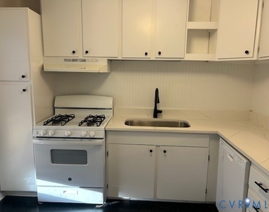 10280 Iron Mill Road - Photo Thumbnail 2