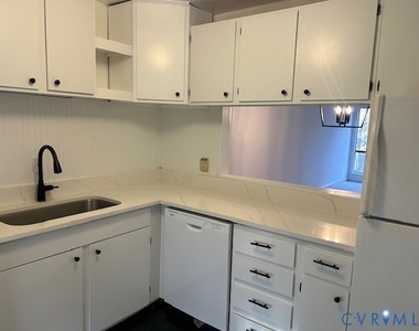10280 Iron Mill Road - Photo Thumbnail 3