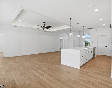 3903 15th Street Sw - Photo Thumbnail 9