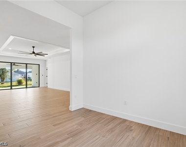 3903 15th Street Sw - Photo Thumbnail 11