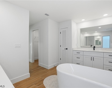 3903 15th Street Sw - Photo Thumbnail 17