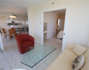 5550 Heron Point Drive - Photo Thumbnail 10