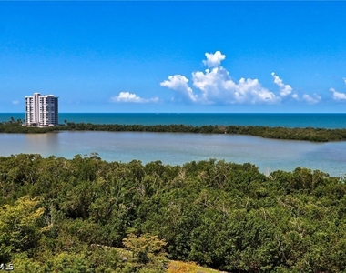 5550 Heron Point Drive - Photo Thumbnail 22