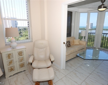 5550 Heron Point Drive - Photo Thumbnail 14