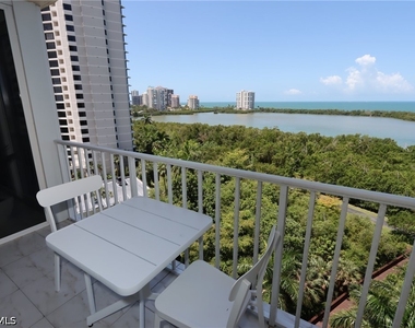 5550 Heron Point Drive - Photo Thumbnail 20