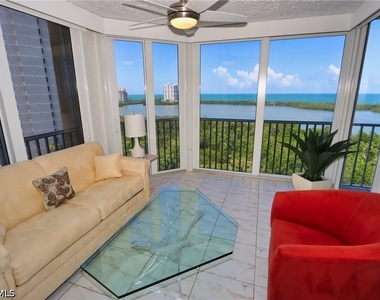 5550 Heron Point Drive - Photo Thumbnail 9