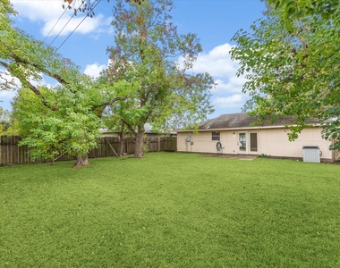 2723 N Brompton Drive - Photo Thumbnail 17