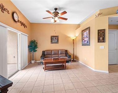 12141 Summergate Circle - Photo Thumbnail 11