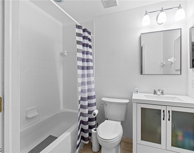 12141 Summergate Circle - Photo Thumbnail 23