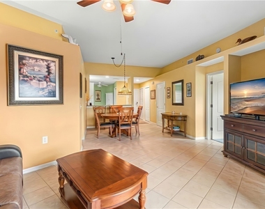 12141 Summergate Circle - Photo Thumbnail 9