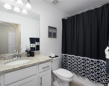 43030 Greenway Boulevard - Photo Thumbnail 6