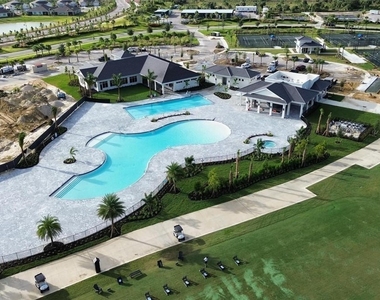 43030 Greenway Boulevard - Photo Thumbnail 18