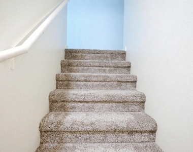 21155 Gosling Road - Photo Thumbnail 13