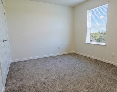 21155 Gosling Road - Photo Thumbnail 22