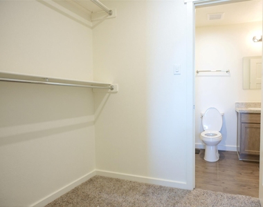 21155 Gosling Road - Photo Thumbnail 16