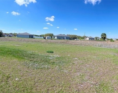 1117 Solar Court - Photo Thumbnail 15