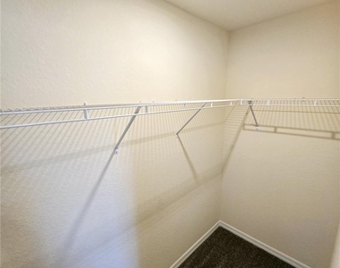 1117 Solar Court - Photo Thumbnail 8