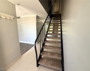 1608 Se 28th Terrace - Photo Thumbnail 12