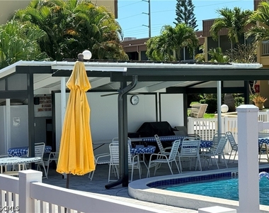 1608 Se 28th Terrace - Photo Thumbnail 32
