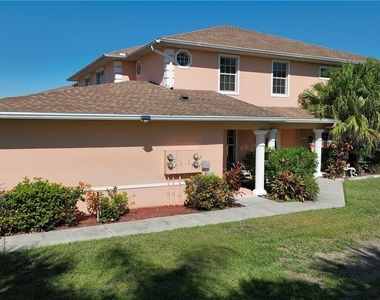 19999 Lake Vista Circle - Photo Thumbnail 2