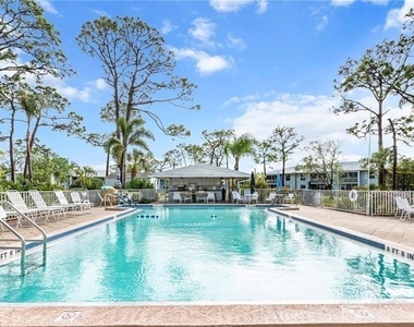 7050 Nantucket Circle - Photo Thumbnail 19