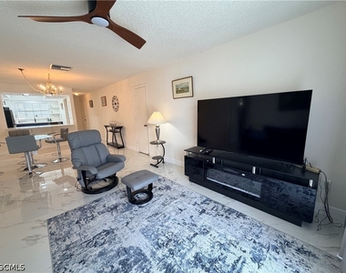 7050 Nantucket Circle - Photo Thumbnail 9