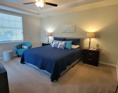 10700 Palazzo Way - Photo Thumbnail 19