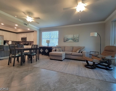 10700 Palazzo Way - Photo Thumbnail 11