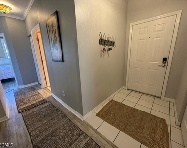14980 Vista View Way - Photo Thumbnail 9