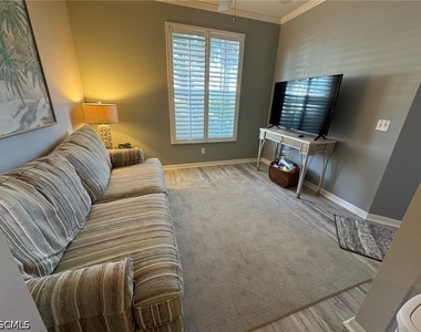 14980 Vista View Way - Photo Thumbnail 15