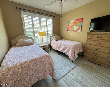 14980 Vista View Way - Photo Thumbnail 17