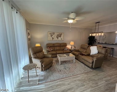 14980 Vista View Way - Photo Thumbnail 3