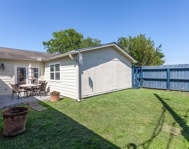 1171 Park Meadow Drive - Photo Thumbnail 2