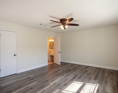 1171 Park Meadow Drive - Photo Thumbnail 16