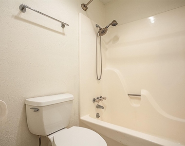 1171 Park Meadow Drive - Photo Thumbnail 15