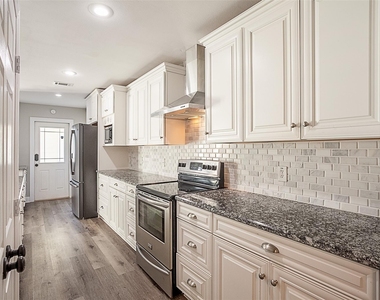 1171 Park Meadow Drive - Photo Thumbnail 6