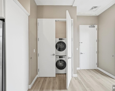 271 Millburn - Photo Thumbnail 4