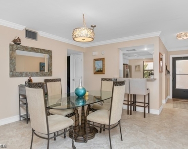 4300 Belair Lane - Photo Thumbnail 8