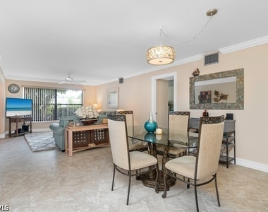 4300 Belair Lane - Photo Thumbnail 7
