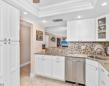 4300 Belair Lane - Photo Thumbnail 2
