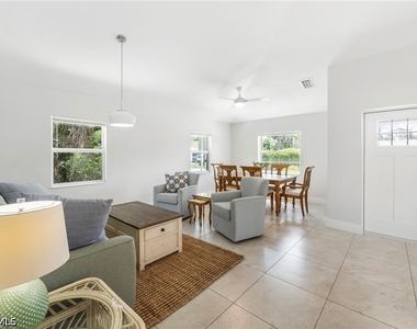 27302 Dortch Avenue - Photo Thumbnail 5