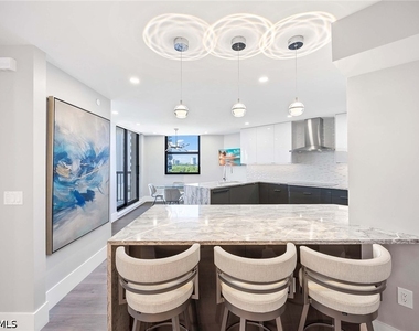 6075 Pelican Bay Boulevard - Photo Thumbnail 17