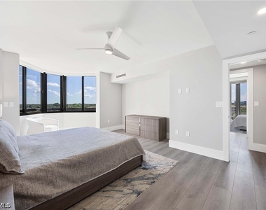 6075 Pelican Bay Boulevard - Photo Thumbnail 30