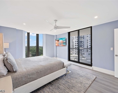 6075 Pelican Bay Boulevard - Photo Thumbnail 24